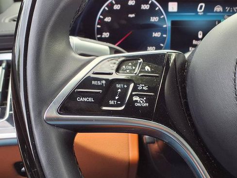 Used 2023 Mercedes-Benz S 500 4MATIC image 12
