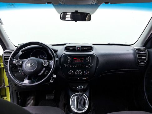 Used 2016 Kia Soul FWD image 15