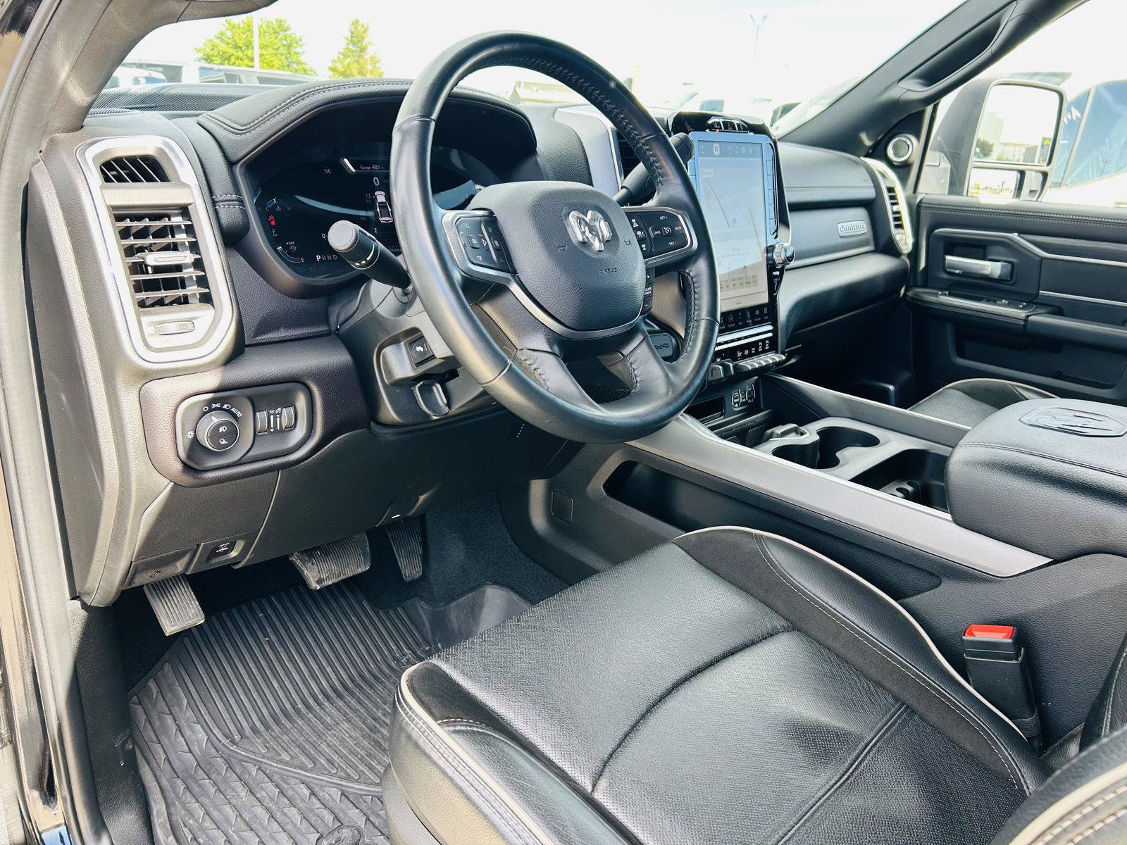 Used 2024 RAM 3500 Laramie w/ Night Edition AWD/4WD image 19