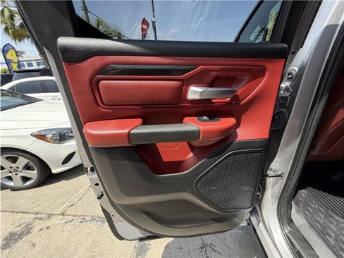Used 2019 RAM 1500 Rebel AWD/4WD image 21