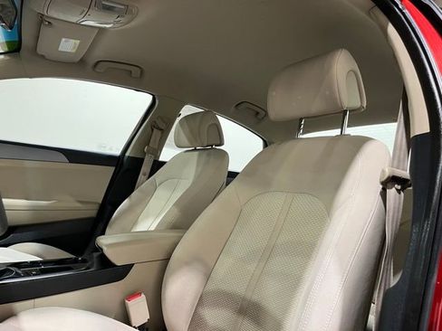 Used 2017 Hyundai Sonata ECO image 16