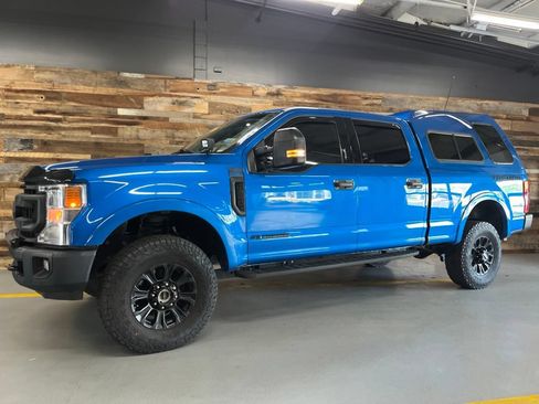 Used 2020 Ford F250 XLT w/ Tremor Off-Road Package AWD/4WD image 8