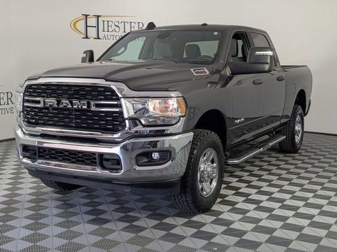 Used 2023 RAM 2500 Big Horn w/ Level 1 Equipment Group image 4