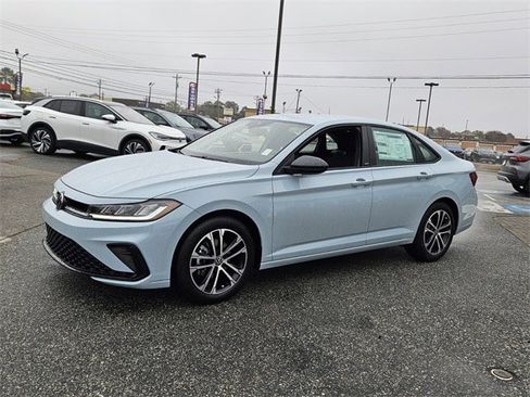 New 2026 Volkswagen Jetta Sport image 3