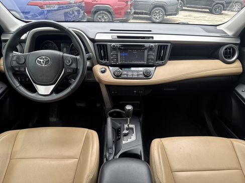 Used 2017 Toyota RAV4 XLE w/ Plus Extra Value Package FWD image 10