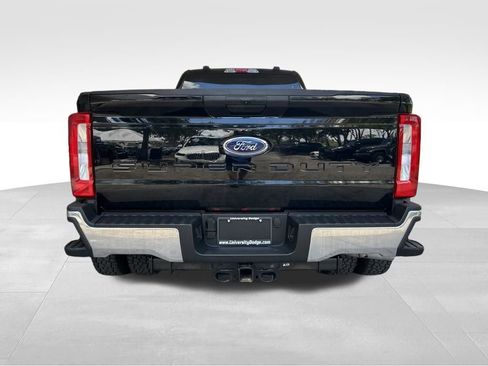 Used 2025 Ford F350 XLT AWD/4WD image 33