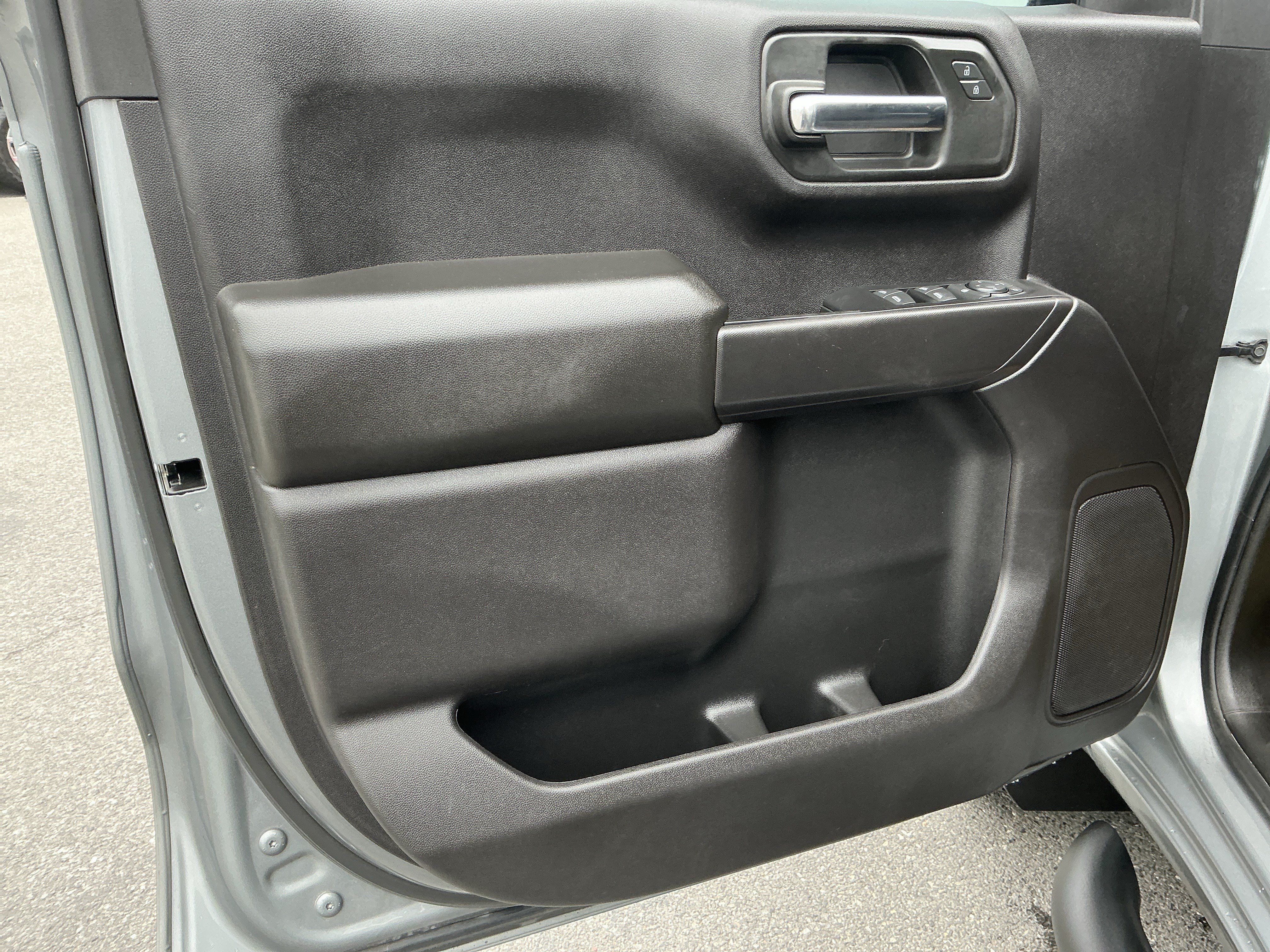 Used 2024 Chevrolet Silverado 1500 Custom Trail Boss w/ LPO, Dark Essentials Package AWD/4WD image 13