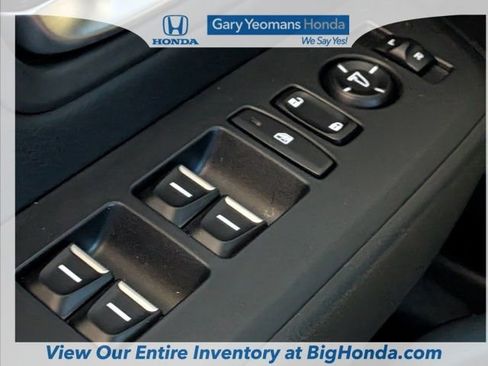 Certified 2025 Honda Pilot Sport image 35