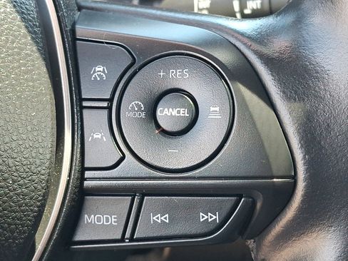 Used 2023 Toyota Corolla SE FWD image 22