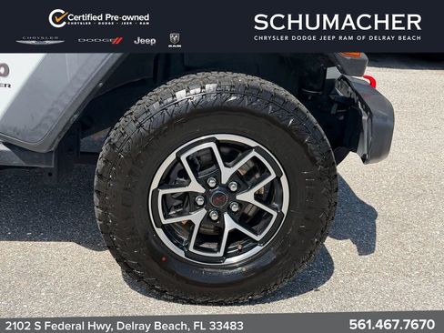 Used 2024 Jeep Wrangler Unlimited Rubicon AWD/4WD image 9