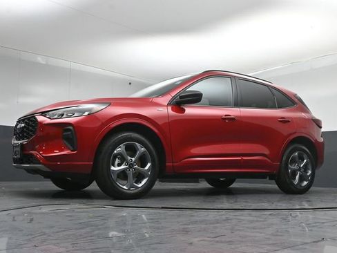 Used 2024 Ford Escape ST-Line w/ Tech Pack #1 AWD/4WD image 41