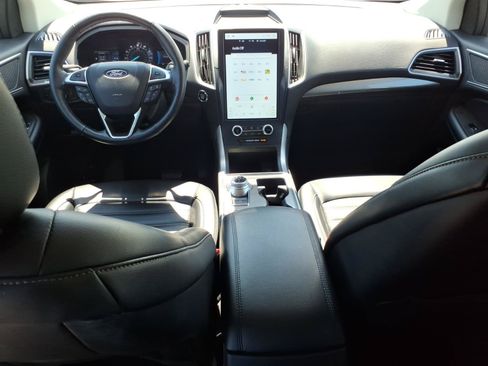 Certified 2023 Ford Edge SEL AWD/4WD image 10