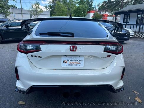 Used 2024 Honda Civic Type R image 5