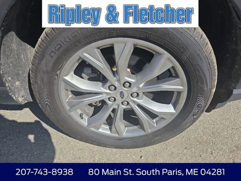 Used 2020 Ford Explorer XLT w/ Equipment Group 202A AWD/4WD image 15