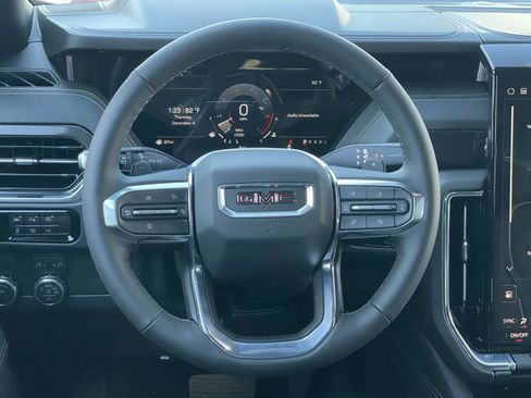 New 2026 GMC Yukon Elevation image 10