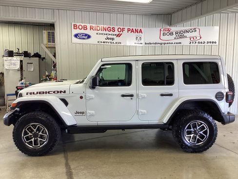 New 2026 Jeep Wrangler Unlimited Rubicon AWD/4WD image 2