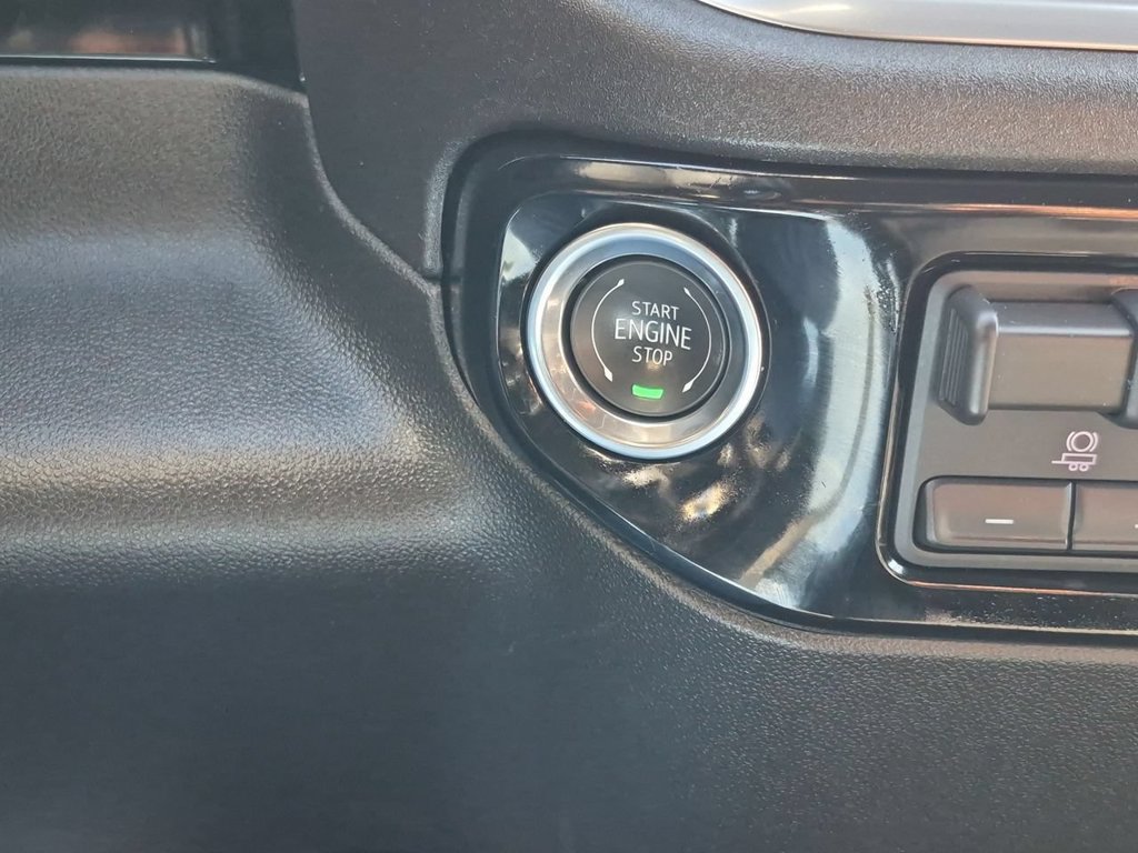 Used 2026 Chevrolet Silverado 1500 RST RWD image 17