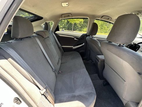 Used 2010 Toyota Prius FWD image 16