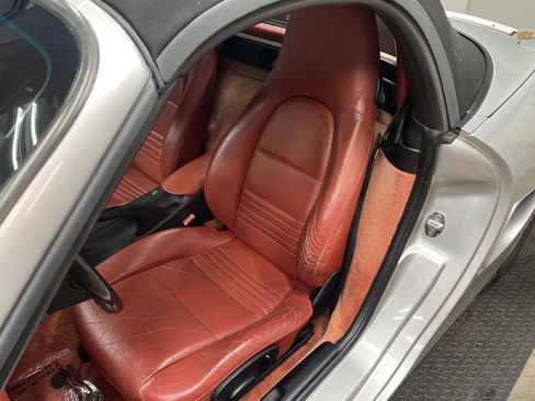 Used 2000 Porsche Boxster image 24