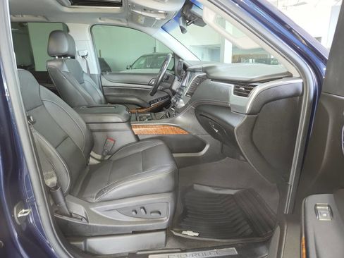 Used 2019 Chevrolet Tahoe Premier w/ Max Trailering Package AWD/4WD image 29