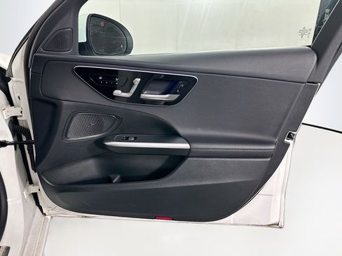 Used 2024 Mercedes-Benz C 300 Sedan image 31