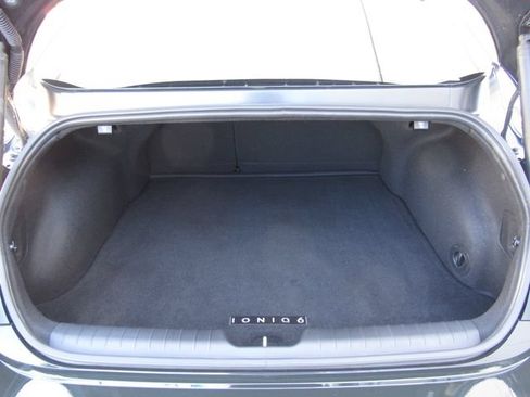 Used 2024 Hyundai Ioniq 6 SEL RWD image 20