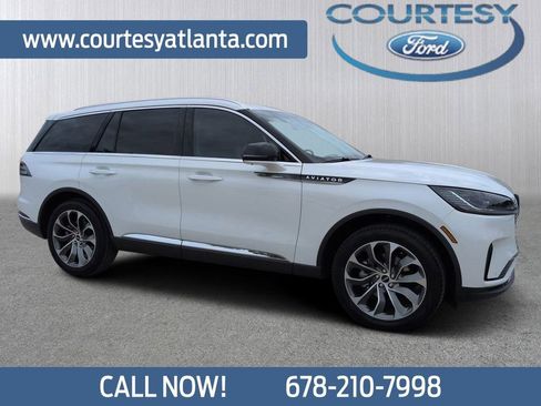 Used 2025 Lincoln Aviator Reserve w/ Illumination Package AWD/4WD image 1