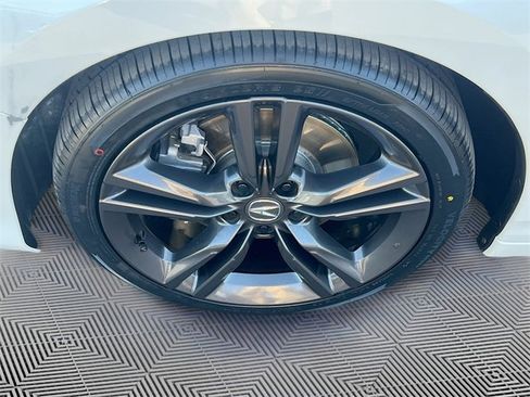 Used 2024 Acura Integra A-Spec image 30
