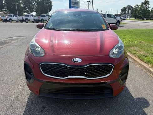 Used 2020 Kia Sportage LX FWD image 3