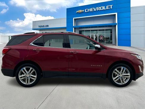 Used 2019 Chevrolet Equinox Premier image 4