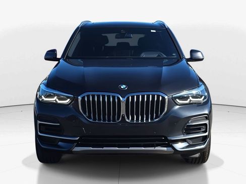 Used 2023 BMW X5 xDrive40i w/ Premium Package image 11