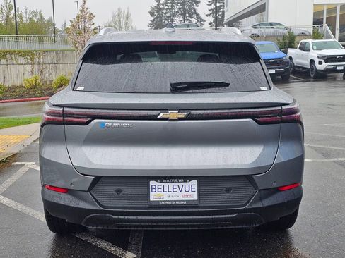 New 2026 Chevrolet Equinox EV LT FWD image 4