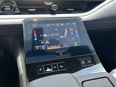 Certified 2026 INFINITI QX80 4WD image 21