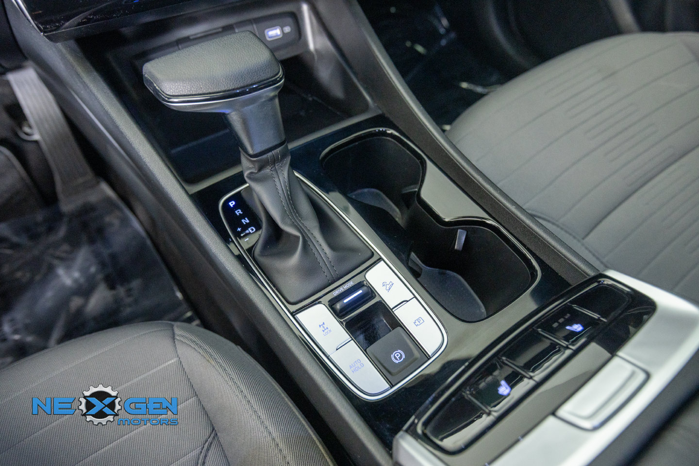 Used 2024 Hyundai Santa Cruz SEL w/ Activity Package AWD/4WD image 24