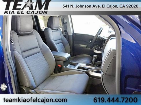 Used 2023 Nissan Frontier SV w/ SV Convenience Package image 12