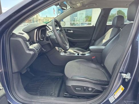 Used 2015 Chevrolet Malibu LT w/ Power Convenience Package FWD image 12