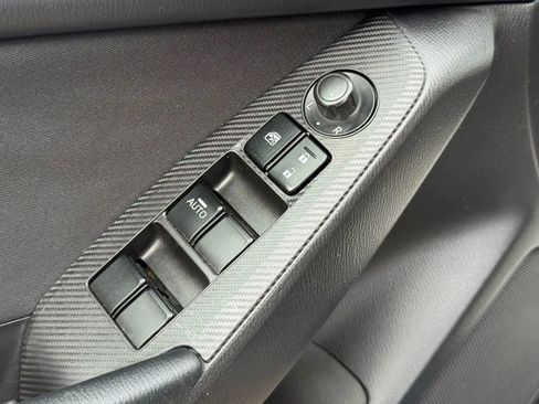 Used 2014 MAZDA MAZDA3 i Touring image 16