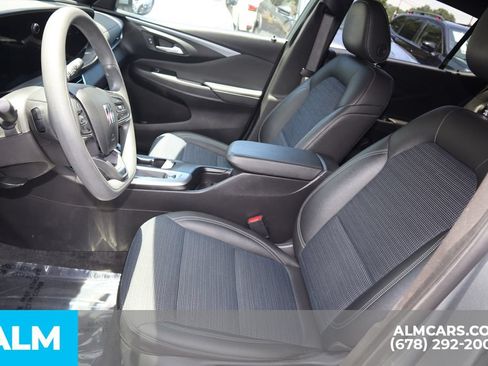 Used 2025 Buick Envista Preferred FWD image 11