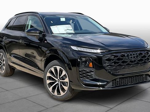 New 2026 Audi Q3 quattro 2.0T AWD/4WD image 2