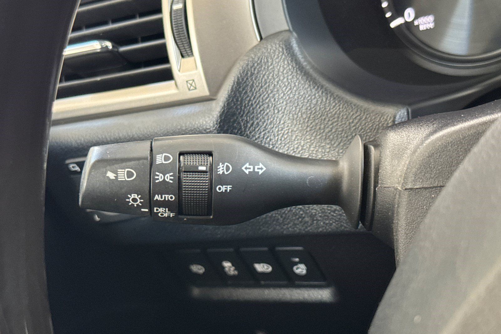 Certified 2021 Lexus GX 460 Premium w/ Premium Plus Package AWD/4WD image 33