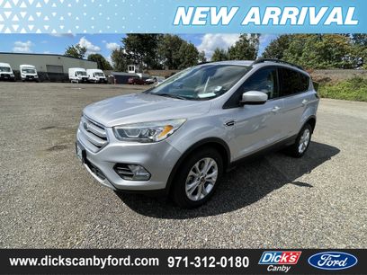 Used 2017 Ford Escape SE w/ SE Leather Comfort Package