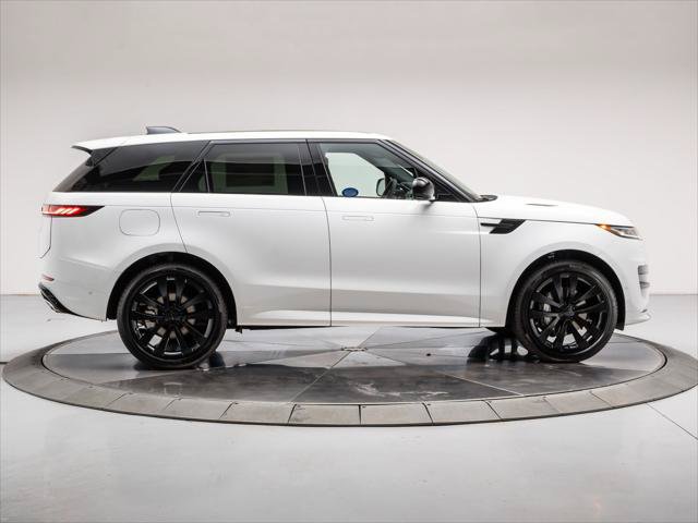 New 2026 Land Rover Range Rover Sport Dynamic SE AWD/4WD image 6
