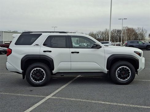 New 2025 Toyota 4Runner TRD Off-Road image 4
