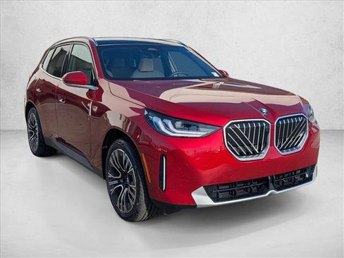 Used 2025 BMW X3 xDrive30i w/ Premium Package image 6