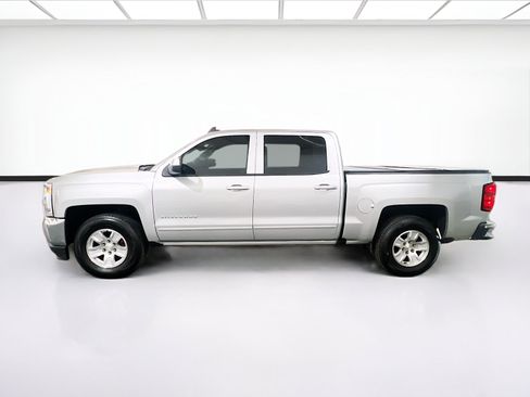Used 2018 Chevrolet Silverado 1500 LT w/ All Star Edition RWD image 19