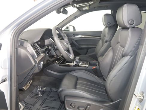 Used 2023 Audi SQ5 Prestige w/ Prestige Package AWD/4WD image 13
