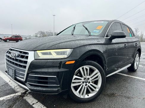 Used 2018 Audi Q5 2.0T Premium Plus w/ Premium Plus Package image 2