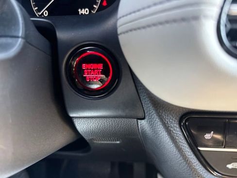 Certified 2023 Honda HR-V EX-L image 34