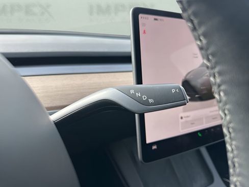 Used 2023 Tesla Model Y Long Range image 17