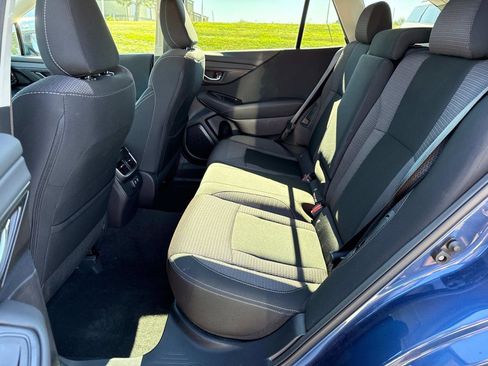 Used 2022 Subaru Outback Premium image 22